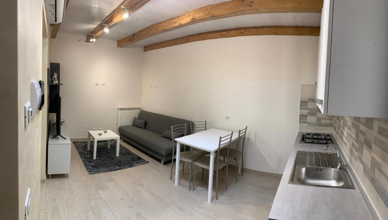 La Casetta Di Anna, Terni Bagian luar foto